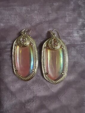 EUC Authentic Kendra Scott Dichroic Glass Drop Earrings Coral
